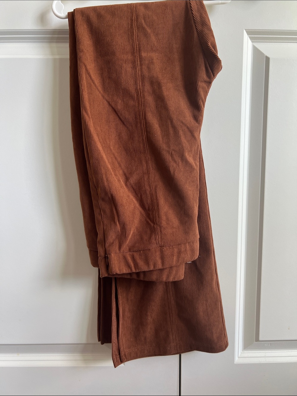 Wide-Leg Flare Corduroy Pants in Rust Brown